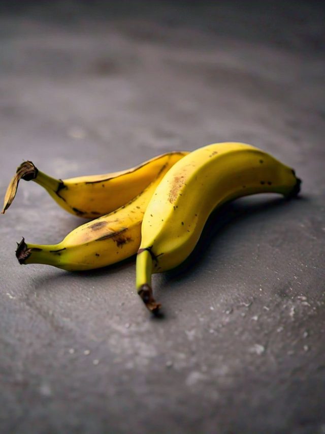 কলার খোসাতেও দারুণ উপকার, জানলে চমকে যাবেন