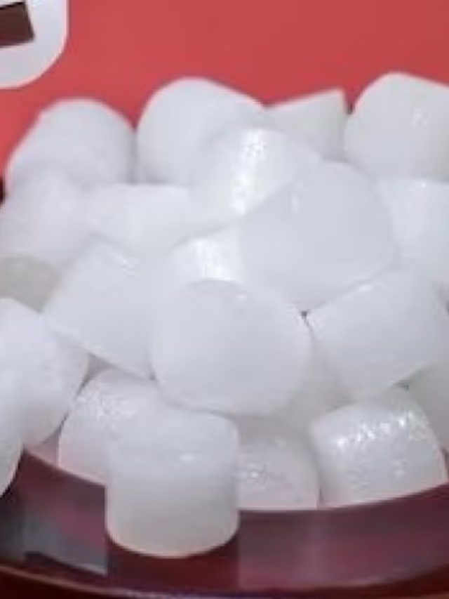 ২টো কর্পূর লাগবে শুধু, তাতেই পাকা চুল কালো কুচকুচে হবে