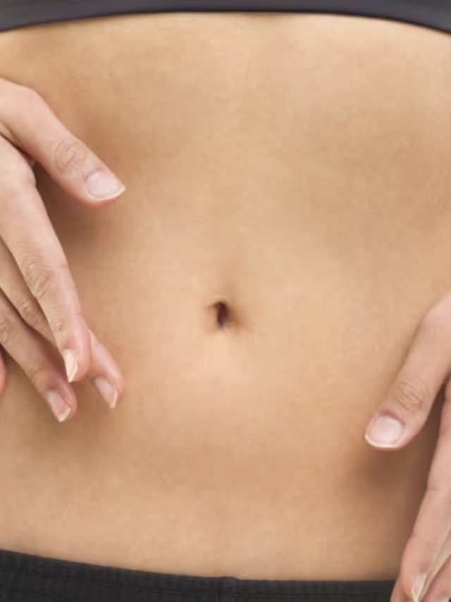 মেয়েদের নাভিতে এই চিহ্ন ছেলেদের সুখ এনে দেয়, বলছে সমুদ্রশাস্ত্র