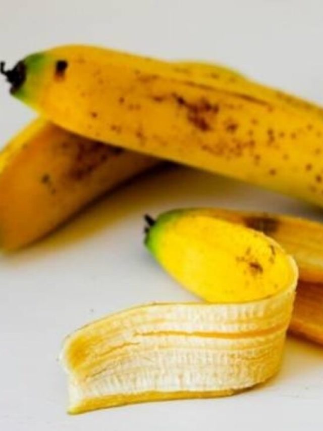 কলার খোসা লাগান শুধু, তাতেই উথলে পড়বে যৌবন