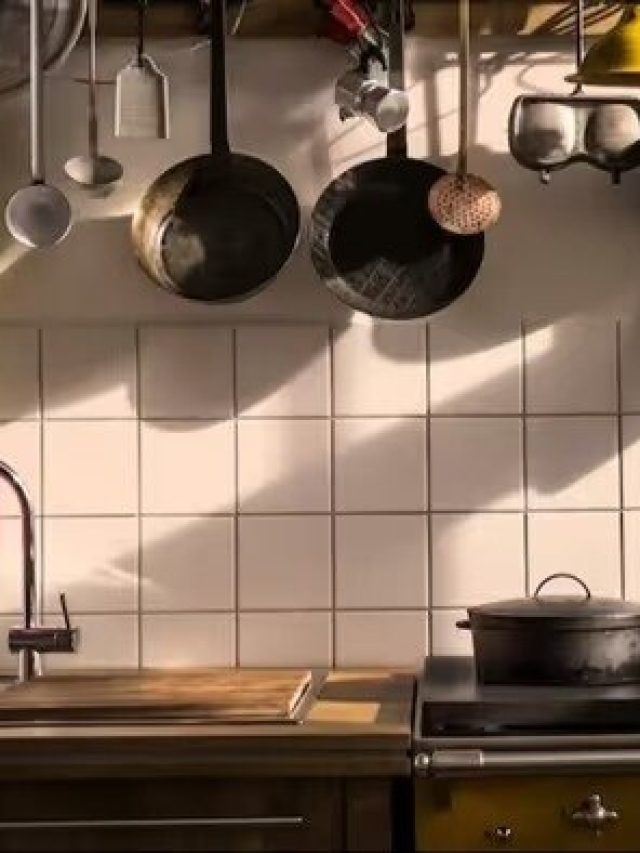 আজ রাতে কিচেনে এই কাজটি করুন, সকাল থেকেই বদলাবে ভাগ্য