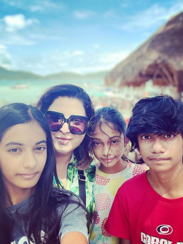 42 की उम्र में किया कंसीव, बनीं 3 बच्चों की मां, फराह खान बोलीं- IVF मुश्किल था पर...