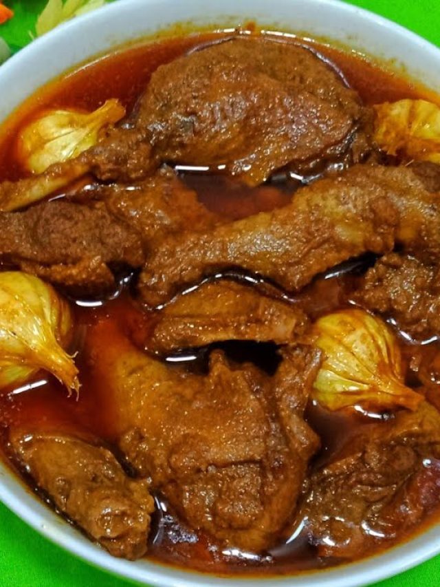 চিকেন-মাটন অনেক হল, ঝাল ঝাল হাঁসের মাংস খাবেন নাকি? বাংলাদেশী রেসিপি