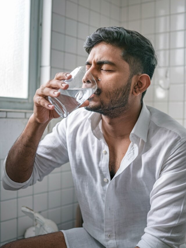 কোলেস্টেরল সকালে পায়খানা দিয়ে বেরোবে, রাতে খান এই জিনিস