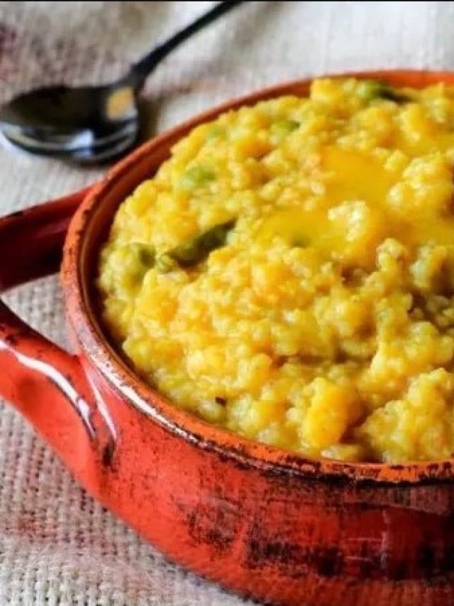 একবার নয় চাইবেন বারবার, ভোগের পাতলা খিচুড়ি রাঁধুন এভাবে