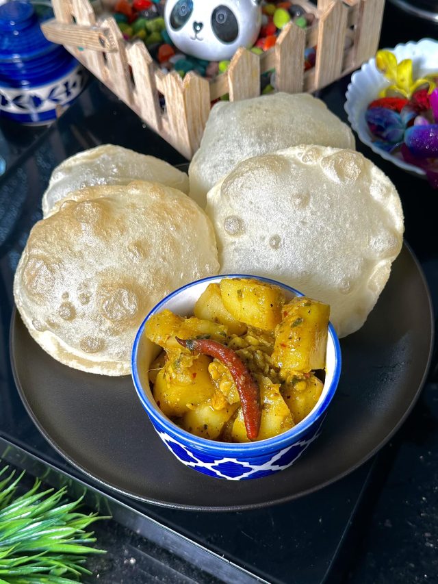 ময়দা ছাড়াই হবে ফুলকো লুচি, হবে না গ্যাস-অম্বলও, শেখালেন নতুন রাঁধুনিরাই