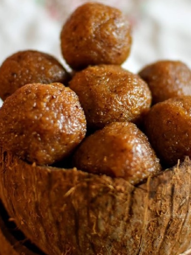 কখন গুড় দিলে নাড়ু হবে সুস্বাদু-নরম, বাঙাল দিদার নাড়ুর রেসিপি