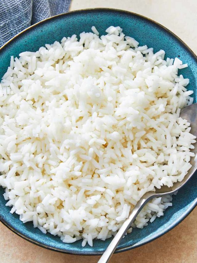 বাসি ভাত খেয়েই কমবে ওজন! বশে থাকবে ডায়াবেটিস