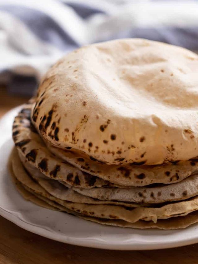 বিহারি স্টাইলে নরম মোটা হাতরুটি, দুটো খেলেই ভরবে পেট