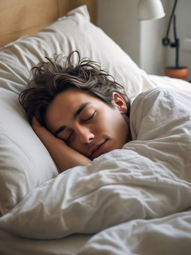 এরকম বালিশে ঘুমোলে কাঁধে- ঘাড়ে ব্যথা হবে না, স্পন্ডিলাইটিস  এড়ানোর টিপস