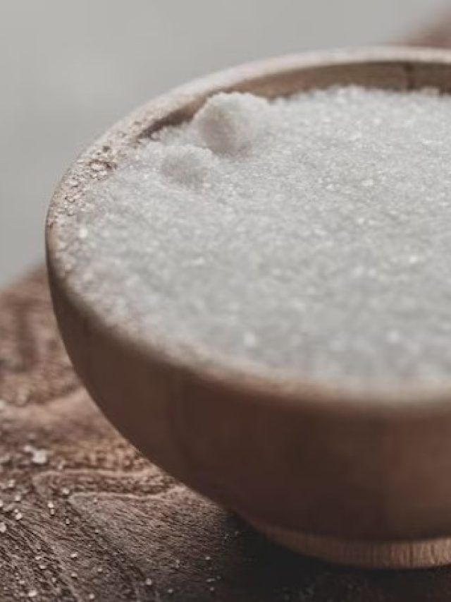 চিনির মধ্যে মিশিয়ে রাখুন এই সাদা জিনিস, সংসারের খরচ বেঁচে যাবে