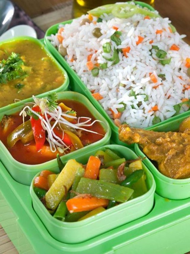 টিফিন বক্সে খাবারের হলদে দাগ উঠবে ৫ মিনিটে, কাজের মাসির দুর্দান্ত টিপস