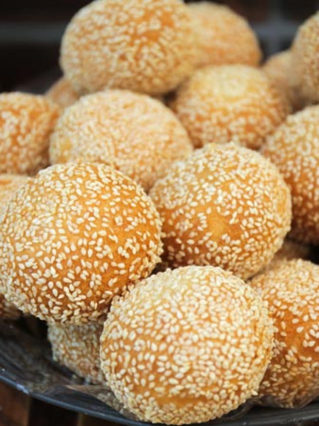 পিসিমা-মাসীমাদের খুব প্রিয় নাড়ু, নারকেল-সুজি ছাড়াই হবে এই মিষ্টি