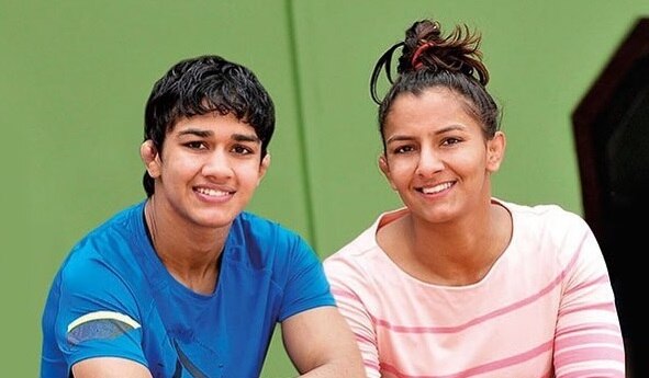 'लालच किसके अंदर था, सब जानते हैं...', छोटी बहन बबीता के बचाव में उतरीं गीता फोगाट