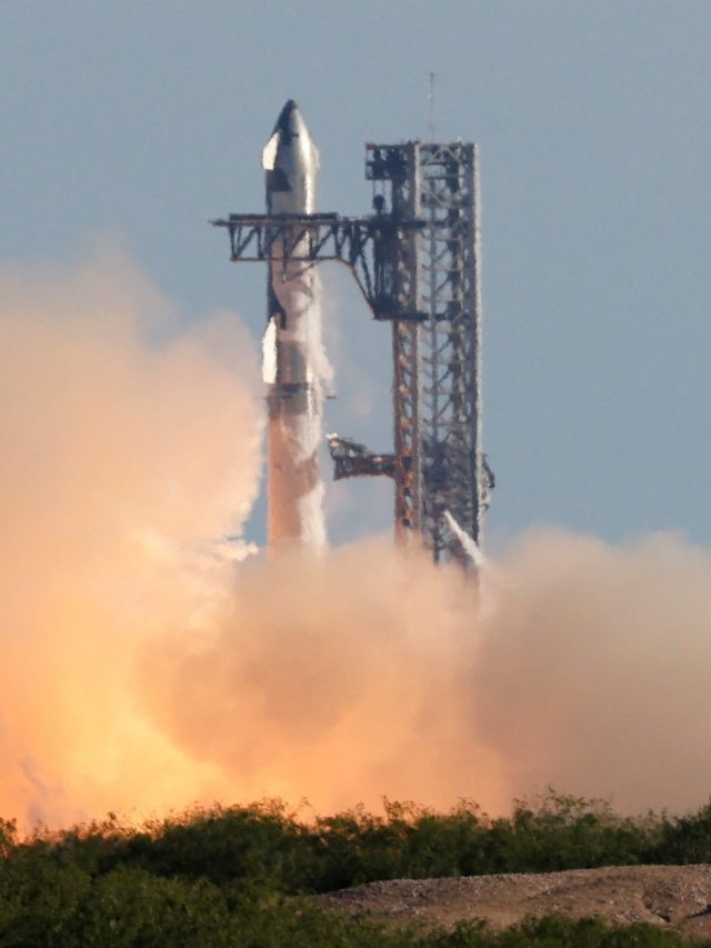 'A sight to behold': Elon Musk’s SpaceX puts a camera in the Indian Ocean. Watch what happened
