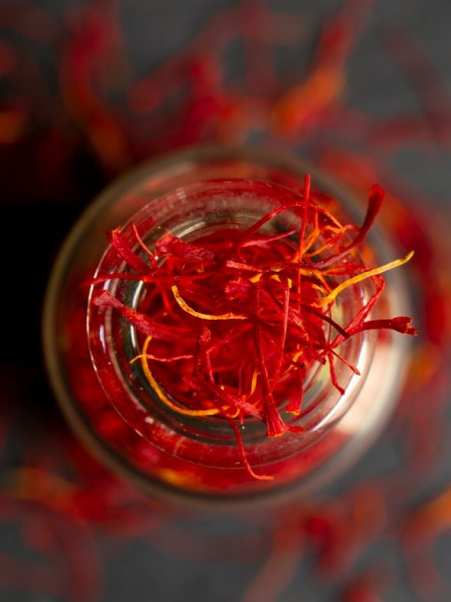 बस 15 दिन पी लें केसर का पानी, तेजी से घटेगा वजन, झड़ते बालों से भी राहत