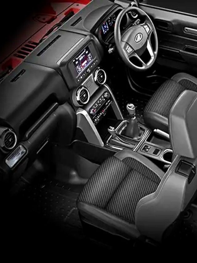 Mahindra की इस एसयूवी ने मचाई धूम! बिक गईं 2 लाख से ज्यादा कारें