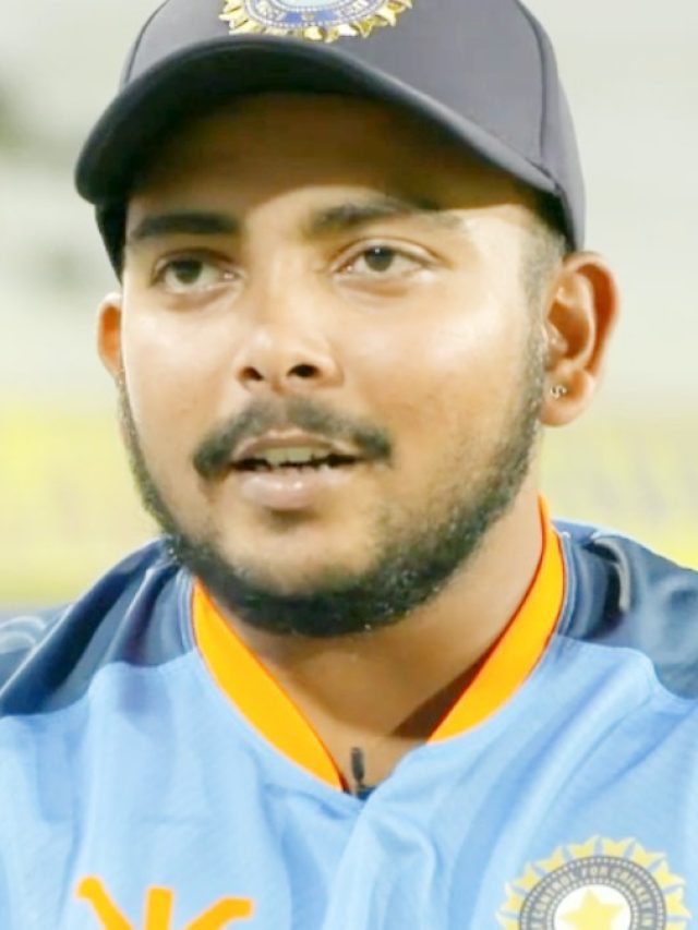 'मैंने क्या गलत किया है...', IPL नीलामी में अनसोल्ड रहे पृथ्वी शॉ का VIDEO वायरल