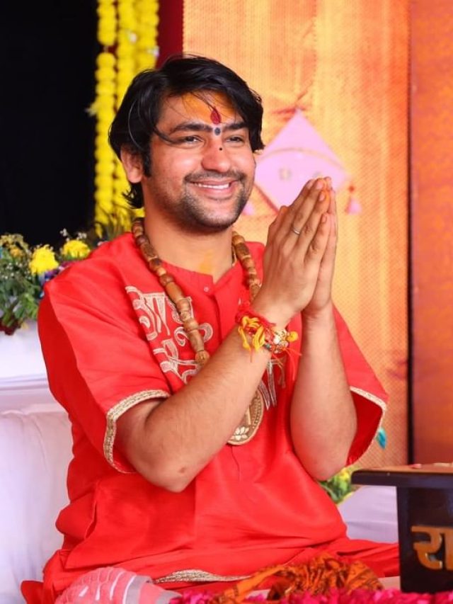 धीरेंद्र शास्त्री ने बताया, इन कारणों से घर में नहीं रुकतीं मां लक्ष्मी