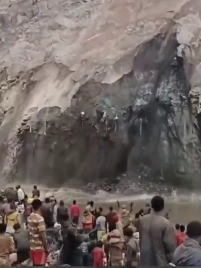 अचानक भरभराकर गिरा पहाड़, पहले मच गई चीख-पुकार, फिर अरबों का खजाना लूटने को दौड़े लोग