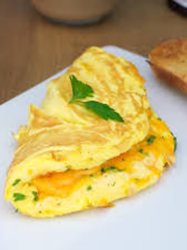 মামলেট আর ওমলেটের মধ্যে পার্থক্য কী? শিক্ষিত লোকেরাও জানে না