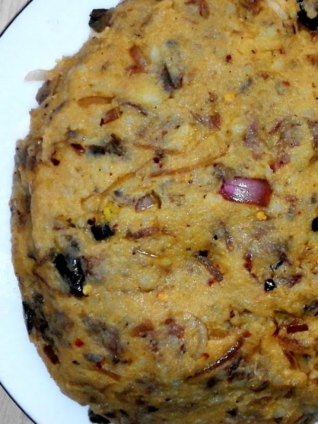 ভাজা পেঁয়াজ ও শুকনো লঙ্কার খেল, বাঙালি আলু চোখা হবে জবরদস্ত