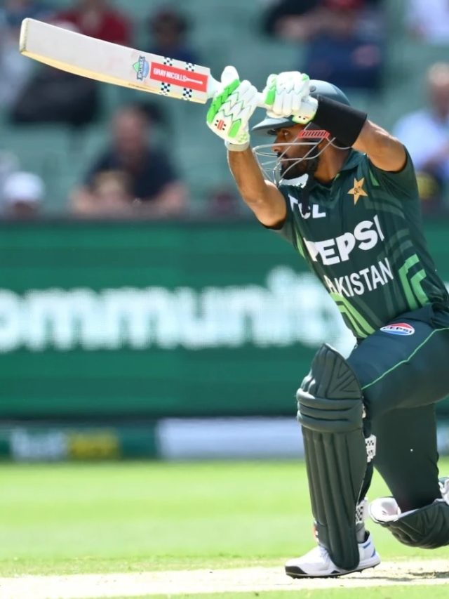 बाबर आजम ने रचा इतिहास... गेल का ये रिकॉर्ड ध्वस्त, कोहली तो काफी पीछे