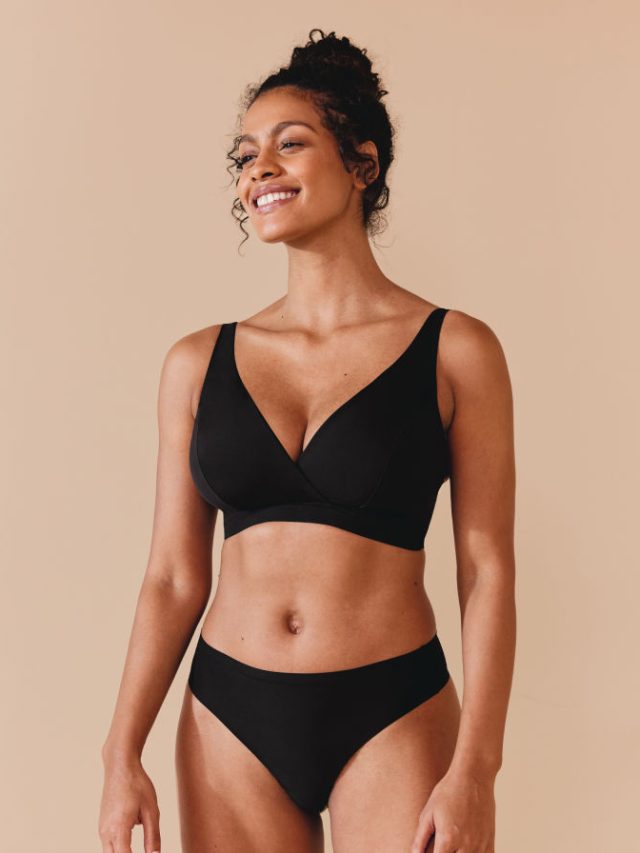 ভুল 'ব্রা' কিনে ফ্যাসাদে পড়েছেন? বুঝে নিন A, B, C, D কাপ সাইজ কীভাবে মাপবেন