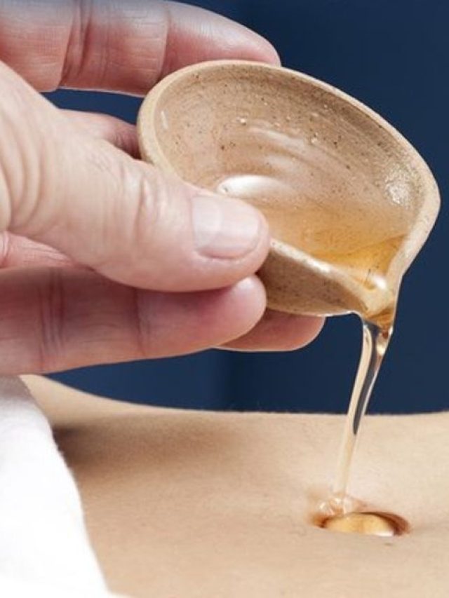 স্নানের আগে নাভিতে এক ফোঁটা ঘি, বুড়ো বয়সেও যৌবন খিলখিলিয়ে উঠবে