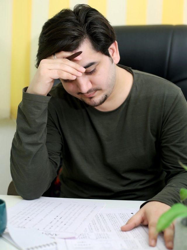 কাজের চাপে ডিপ্রেশন বাড়ছে, এই ৫ উপায়ে অফিসে থাকুন ফুরফুরে মেজাজে