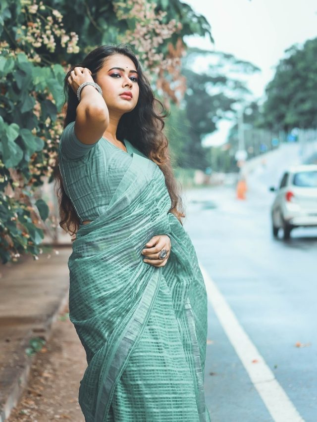 সুতি এবং তাঁতের শাড়ির মধ্যে পার্থক্য কী? অনেক শাড়িপ্রেমীই জানেন না