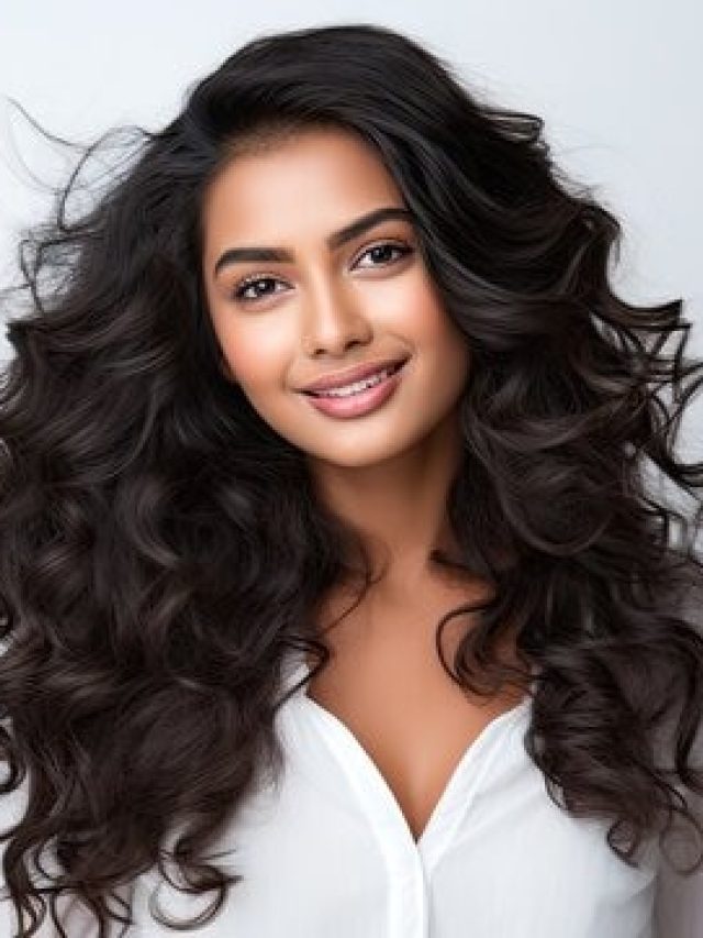 জলে ফুটিয়ে নিন এই সস্তার পাতা, কালো লম্বা চুল পাবেন ন্যাচাব়ালি