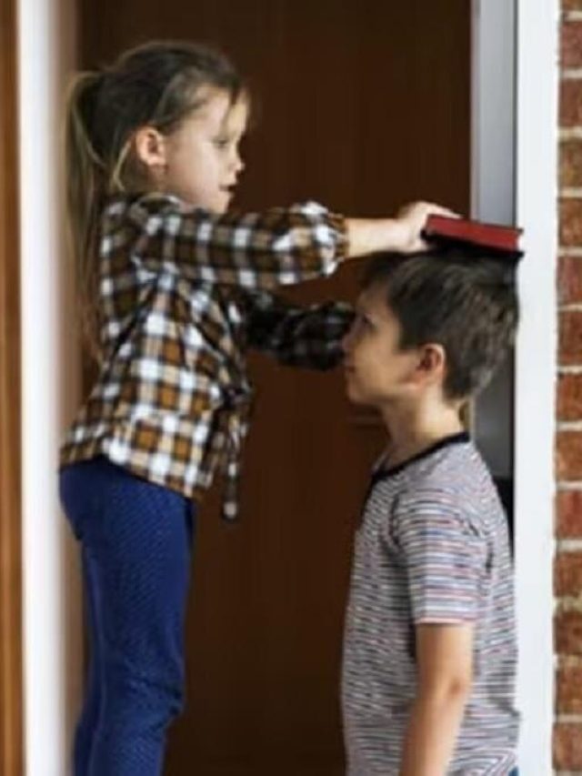 विटामिन D की कमी के चलते नहीं बढ़ रही बच्चे की कद-काठी,  खिलाना शुरू कर दें ये चीजें