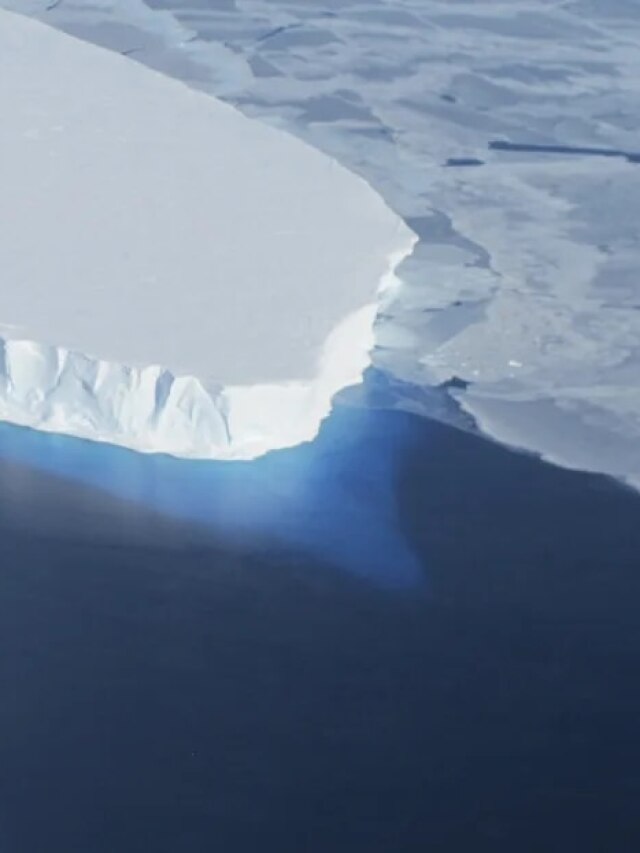 'Tipping point': 'Doomsday Glacier’ threatens to drown New York and Miami unless...