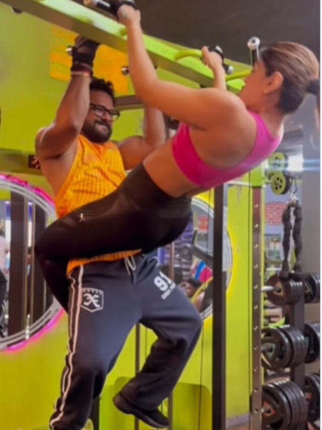 आकांक्षा संग खेसारी का 'अश्लील' वर्कआउट देख चौंके रवि किशन, दबाया गुस्सा, बोले- जब मिलेंगे...