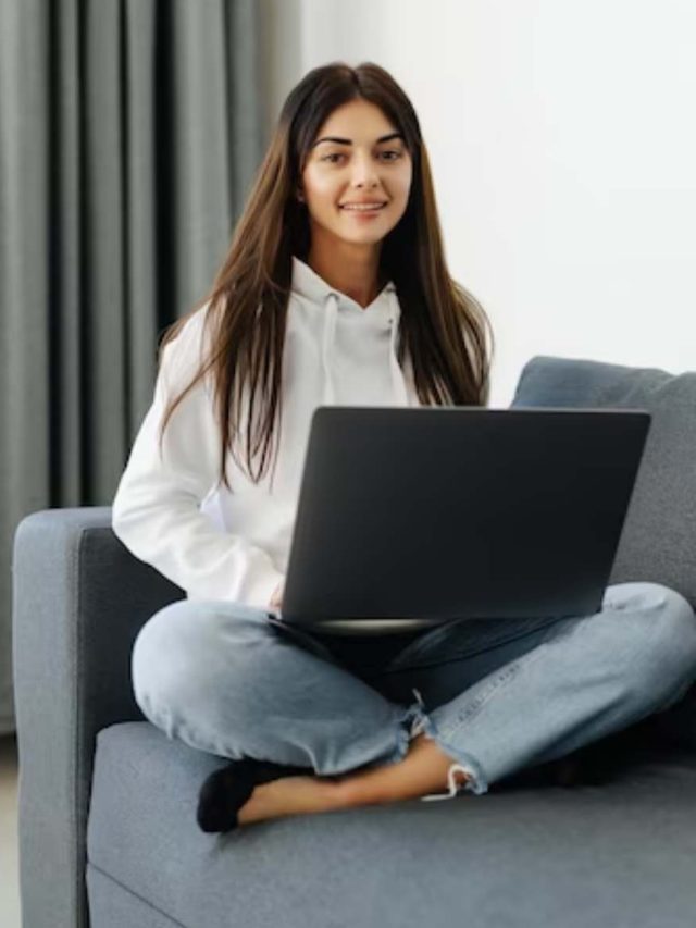 घर बैठे कमाना है खूब पैसा? तो ट्राई करें ये जॉब ऑप्शंस