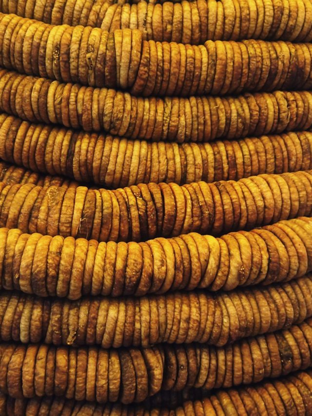 अंजीर क्या है, वेज या नॉनवेज?... जान लें ये फैक्ट्स