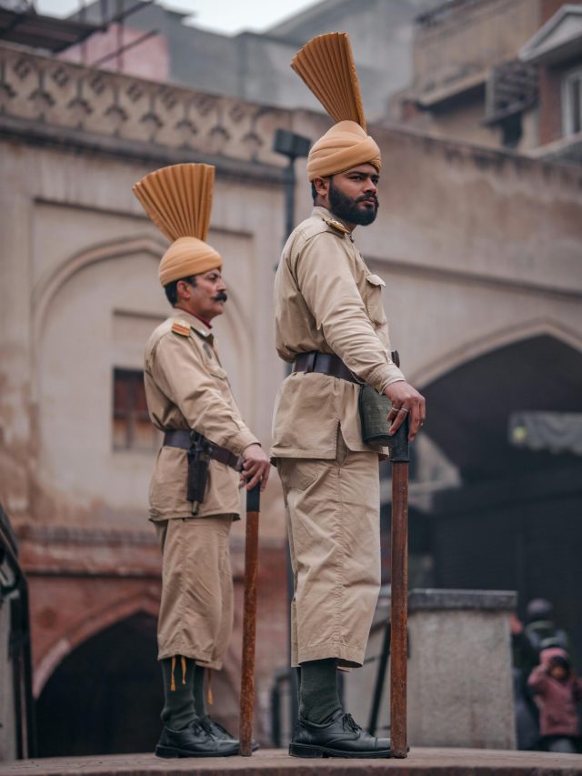 पाकिस्तान में सैनिकों से लेकर जनरल तक, कितनी होती है सैलरी? जान लें आज