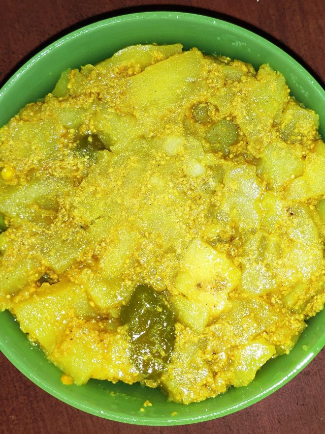 ঘটিরা আলু পোস্ততে এটা মেশান, স্বাদ বাড়ে দ্বিগুণ, খেয়েছেন?