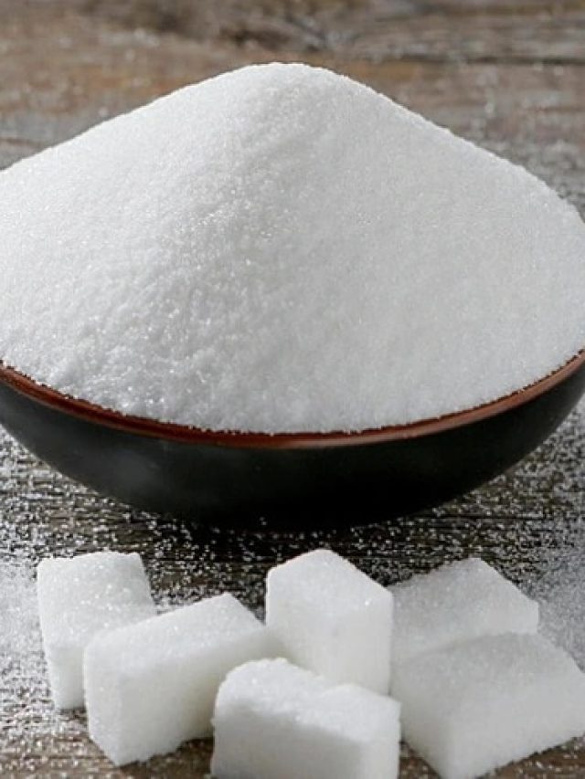 किसी करीबी से भी मुफ्त में न लें ये 3 चीजें, हो जाओगे बर्बाद