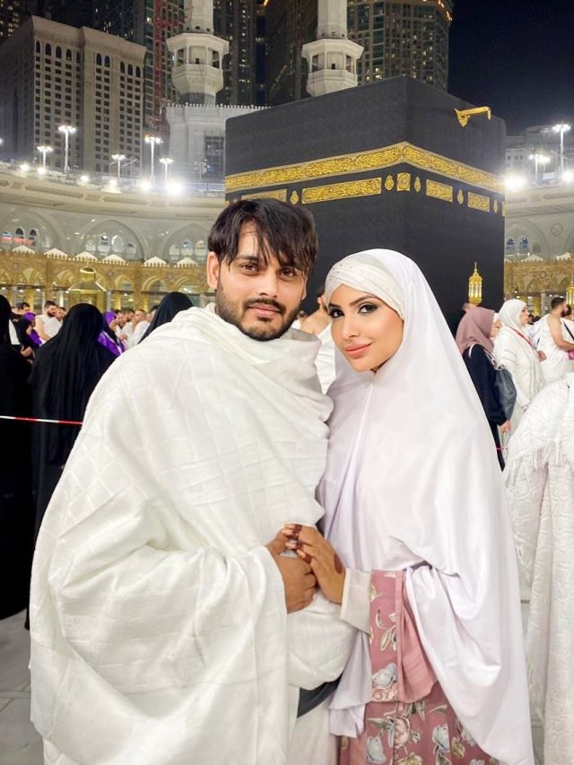 गुपचुप रचाई शादी, निकाह के बाद एक्ट्रेस ने पति संग किया पहला उमराह, पहना हिजाब-बुर्का