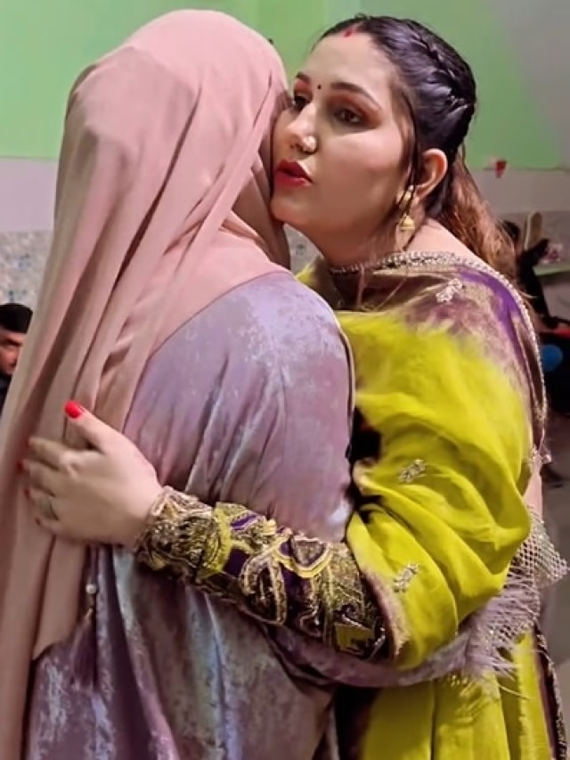 बुर्का पहनकर सपना चौधरी से मिलने पहुंची ये मह‍िला कौन? इंडस्ट्री से रहा गहरा कनेक्शन