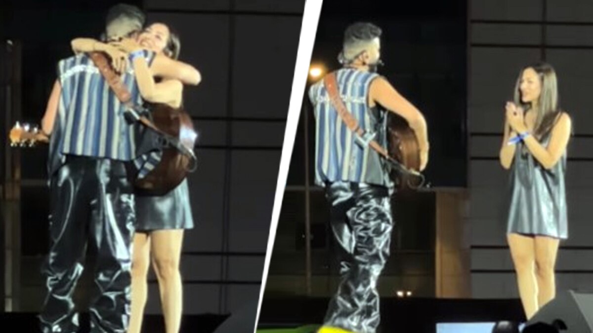 'मेरे बचपन का क्रश', करोड़पति सिंगर ने मलाइका के लिए गाया गाना-लगाया गले, Video