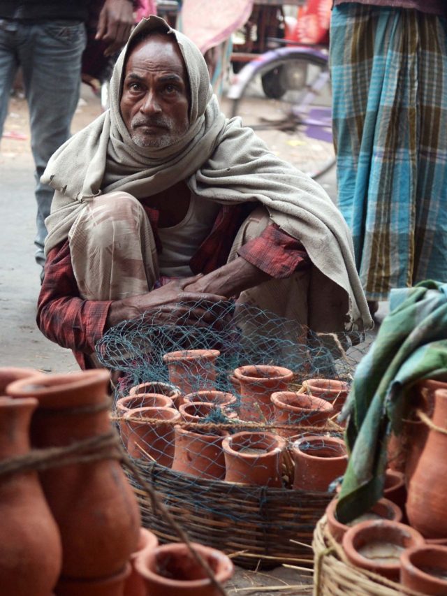 স্বাদে ও মানে ভালো, শীতের এই সময়ে কিনুন 'নলেন গুড়'