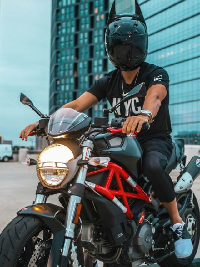 শীতকালে বাইকে প্রথম স্টার্ট কিকে করবেন নাকি সেলফে?