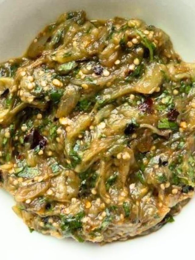 বেগুন পোড়া এভাবে মাখলেই সবচেয়ে টেস্টি হয়, টুম্পা বৌদির রেসিপি