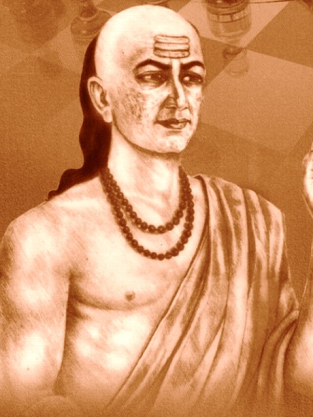 धन-दौलत देख जलने लगेंगे पड़ोसी, अगर गांठ बांध लीं चाणक्य की ये 5 बातें