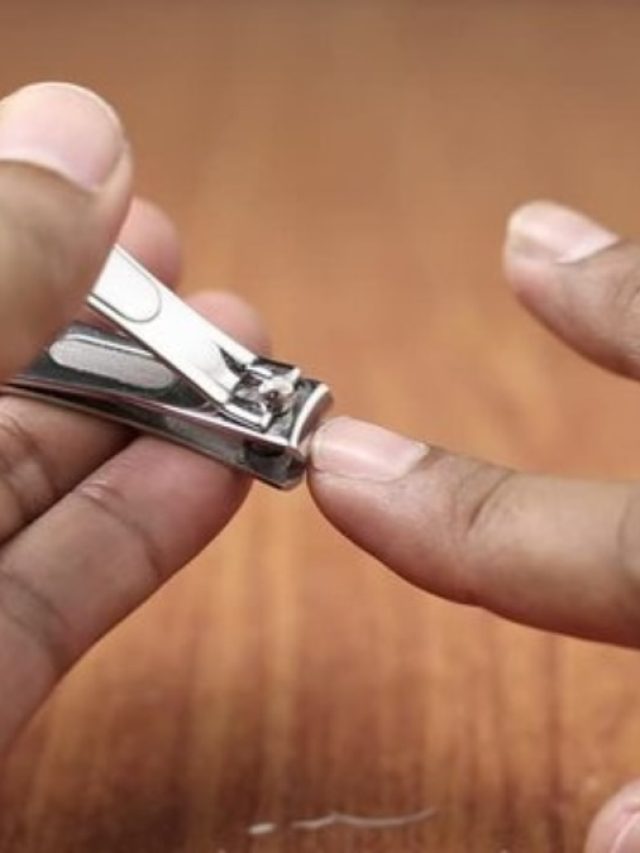 এই সময়ে ভুলেও নখ কাটবেন না, জীবনে ঘিরে ধরবে সমস্যার পাহাড়