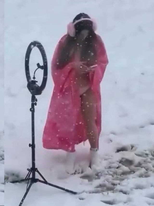 बर्फीले तूफान में बिकिनी पहनकर पहुंची लड़की, रील की 'सनक' देखकर लोग हैरान