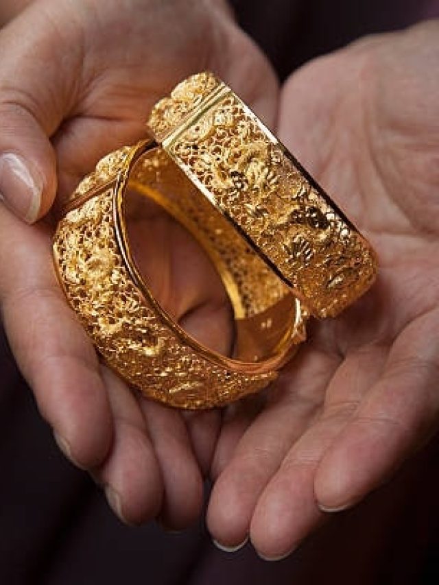 अमीर बना देगा घर की इस दिशा में रखा सोना-चांदी, पैसों से भर जाएगी तिजोरी